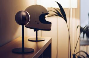 Halley Helmet Stand - подставка для мотошлема