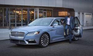 Lincoln выпустил Continental с заднепетельными дверьми