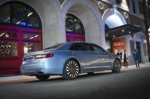 2019 Lincoln Continental 80th Anniversary Coach Door Edition