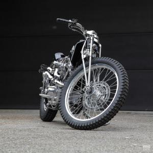 1972 Harley-Davidson FLH Shovelhead by Shiny Hammer
