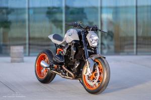 2015 BMW R1200R by Unique Custom Cycles