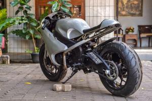 2018 Kawasaki ZZR600 Badak Agung by AMS Garage