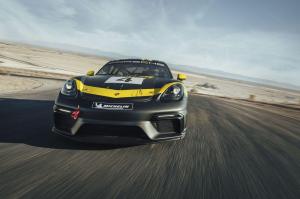 2019 Porsche 718 Cayman GT4 Clubsport