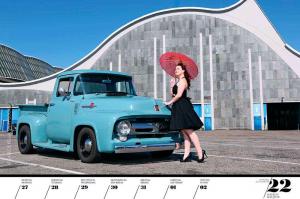 Календарь Girls & Legendary US-Cars 2019 года