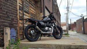 1981 Suzuki GS450L by Brick House Builds