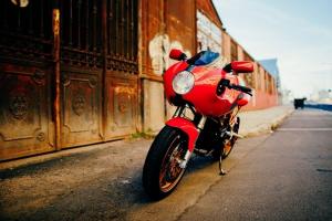 1994 Ducati 750SS by Unik Edition