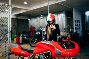 1994 Ducati 750SS by Unik Edition