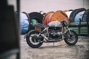 1990 BMW R100R by UFO Garage
