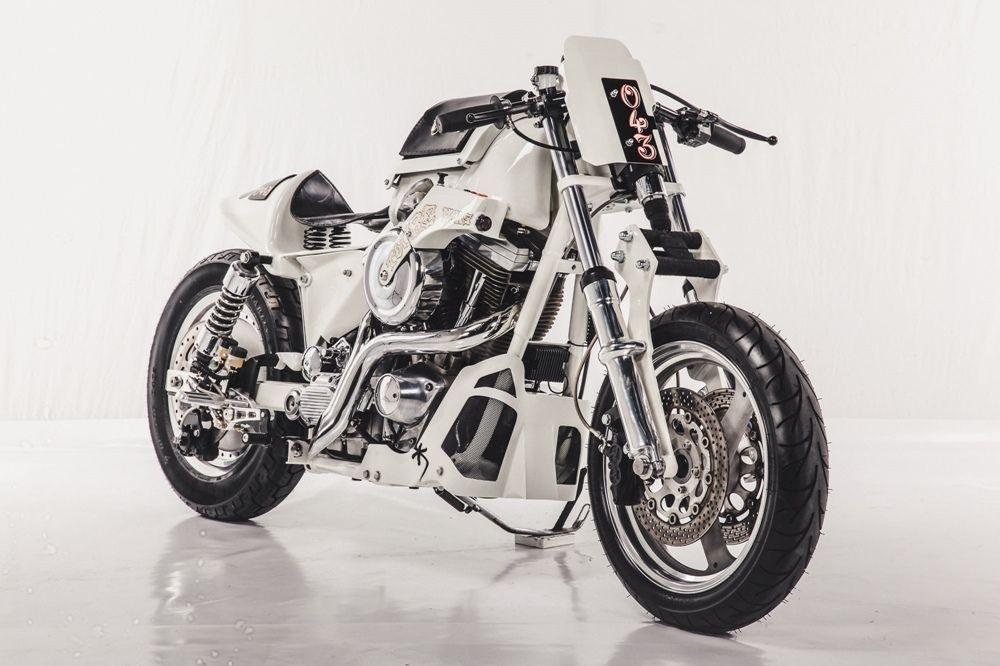 Нико Найе и его кастом Harley-Davidson Super Glide Brut Voorut