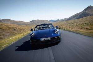 2019 Porsche 911 Carrera 4S Cabriolet