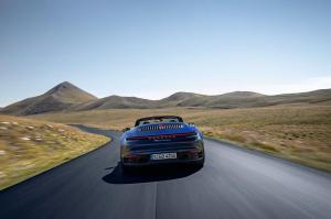 2019 Porsche 911 Carrera 4S Cabriolet
