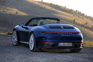 2019 Porsche 911 Carrera 4S Cabriolet