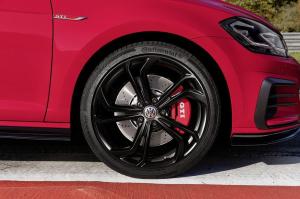 2019 Volkswagen Golf GTI TCR 3-Door