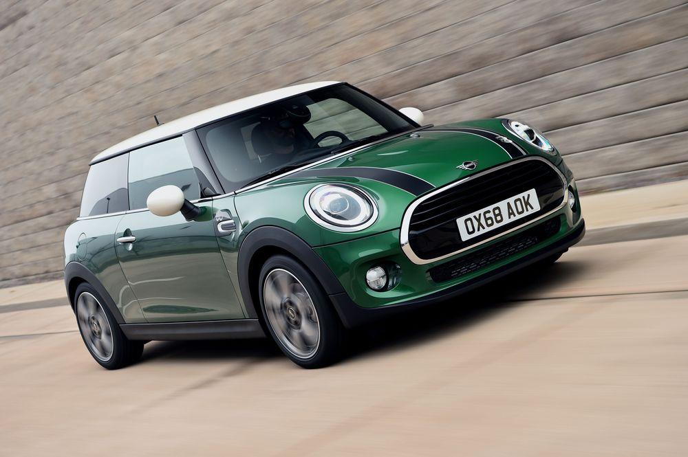 Британцы подготовили особый Cooper в честь самого первого Mini