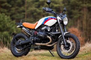 2018 BMW R1100GS by Red Hot Chili Customs