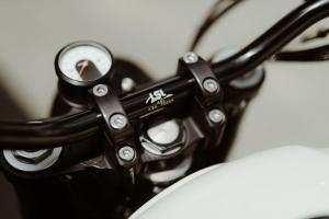 2018 Yamaha XJR1300 Paris Muscle by Modification Motorcycles