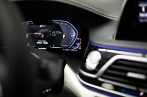 2019 BMW 745Le
