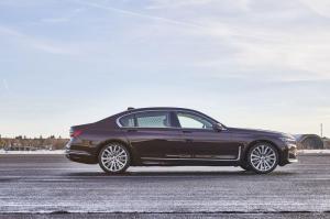 2019 BMW 745Le