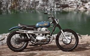 2004 Kawasaki W650 by Mark Motorcycles