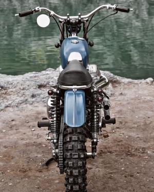 2004 Kawasaki W650 by Mark Motorcycles
