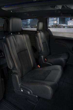 2019 Dodge Grand Caravan 35th Anniversary