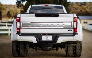 2019 Ford F-450 Super Duty Limited Crew Cab