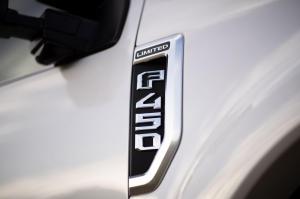 2019 Ford F-450 Super Duty Limited Crew Cab