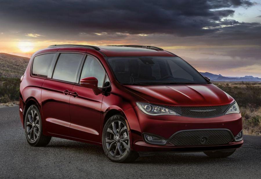 Новые версии Chrysler Pacifica и Dodge Grand Caravan в честь юбилея