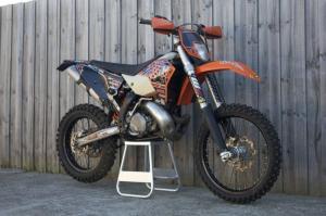 2011 KTM 300 ECX by Akin Moto