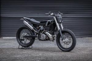 2011 KTM 300 ECX by Akin Moto