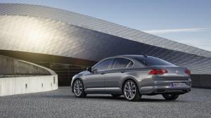 2019 Volkswagen Passat Highline