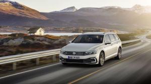 2019 Volkswagen Passat GTE Variant