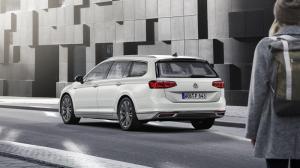 2019 Volkswagen Passat GTE Variant
