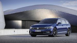 2019 Volkswagen Passat R-Line Variant