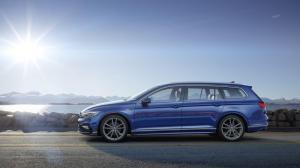 2019 Volkswagen Passat R-Line Variant