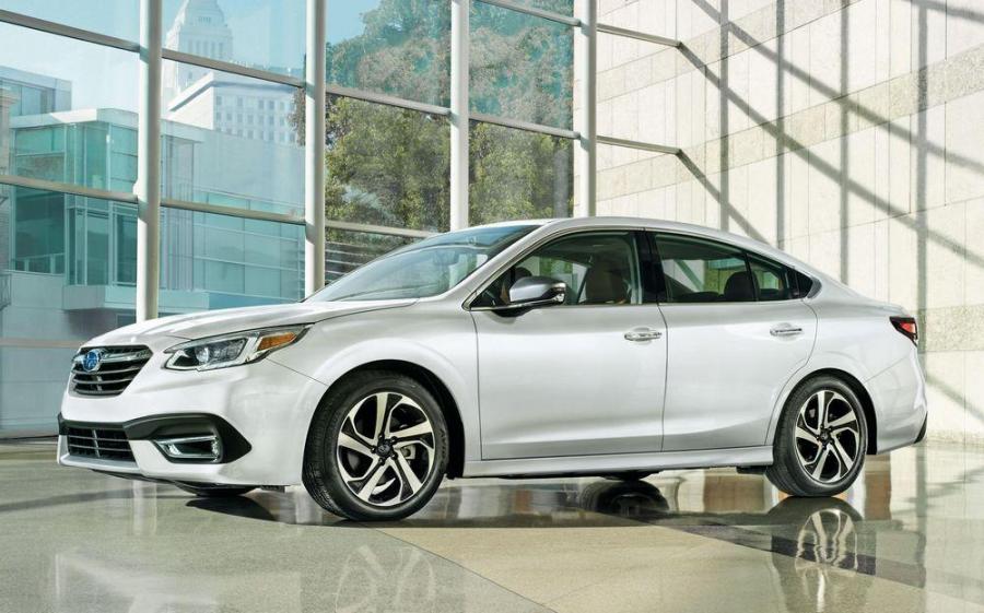 Subaru Legacy - седан нового поколения