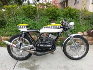 1971 Yamaha R5 by Zanutto Engineering