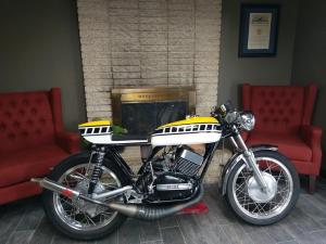 1971 Yamaha R5 by Zanutto Engineering