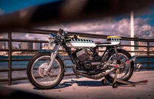 1971 Yamaha R5 by Zanutto Engineering