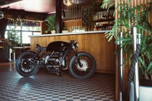 2019 BMW R100RT by Rogue Motorcycles