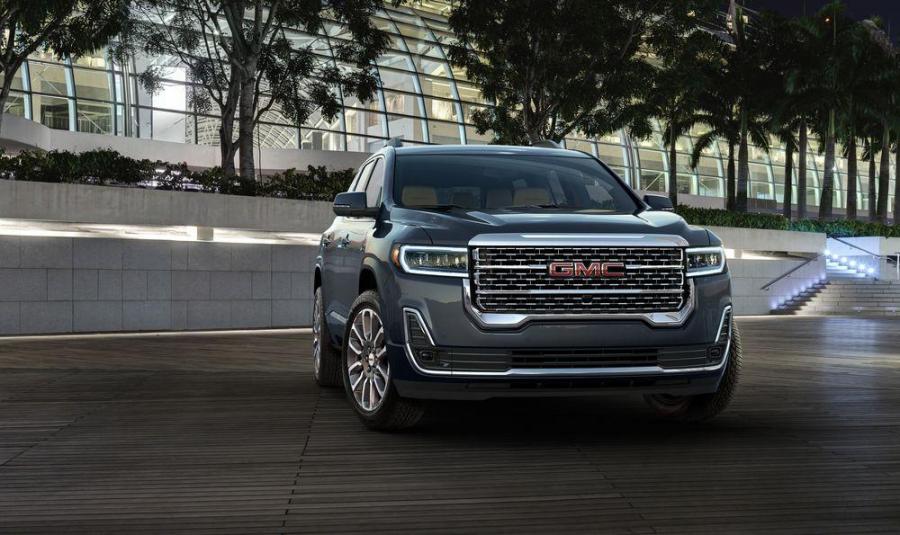Обновленный GMC Acadia с турбодвигателем на 2,0 литра и без рычага АКПП