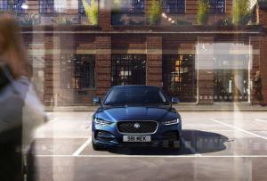 2019 Jaguar XE D180 HSE