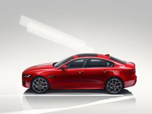 2019 Jaguar XE R-Dynamic