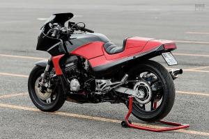 1984 Kawasaki GPZ900R Hot Rod