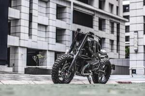 2019 BMW R1150R by Cowboy’s Chopper