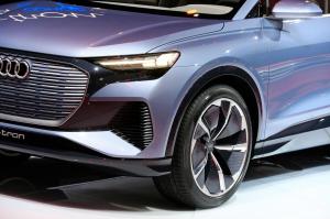 2019 Audi Q4 e-tron Concept