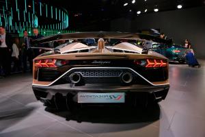 2019 Lamborghini Aventador SVJ Roadster