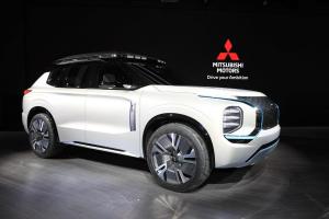 2019 Mitsubishi Engelberg Tourer