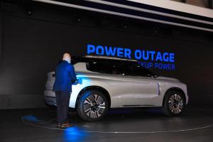 2019 Mitsubishi Engelberg Tourer