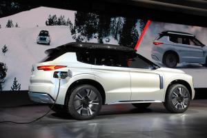 2019 Mitsubishi Engelberg Tourer